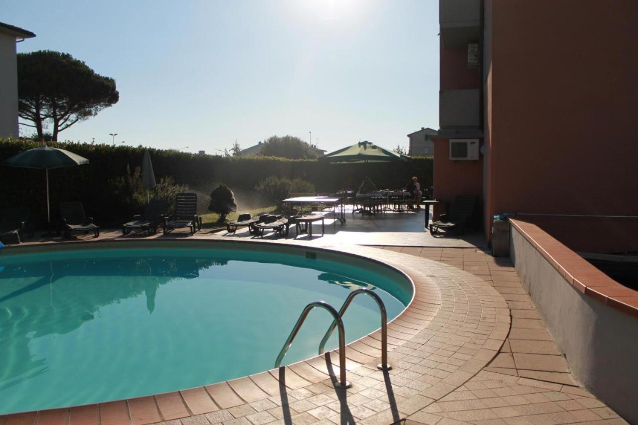 Giada Palace Apartments & Pool - Giada Palace Group Lucca Dış mekan fotoğraf