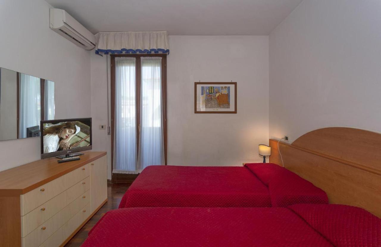 Giada Palace Apartments & Pool - Giada Palace Group Lucca Dış mekan fotoğraf