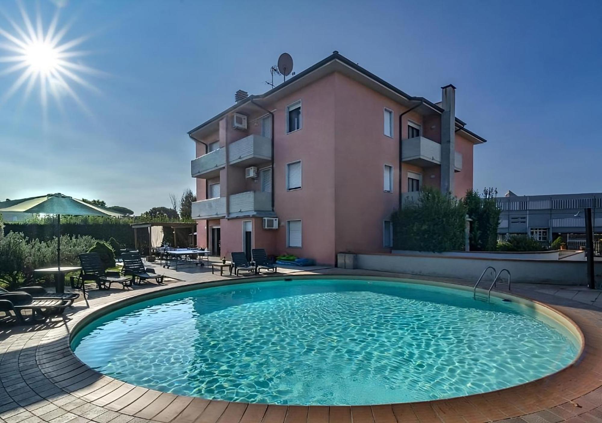 Giada Palace Apartments & Pool - Giada Palace Group Lucca Dış mekan fotoğraf